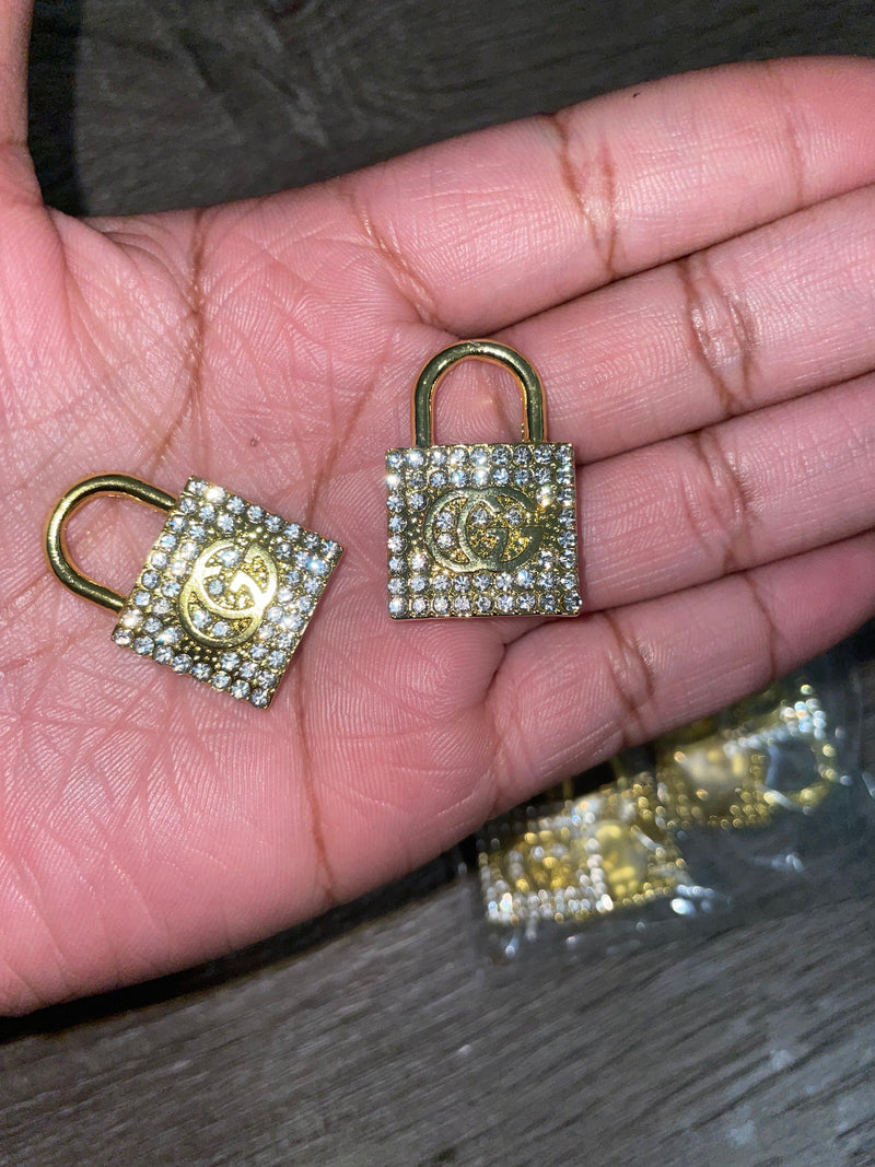 Croc charms with back (gold) – LushKreationz